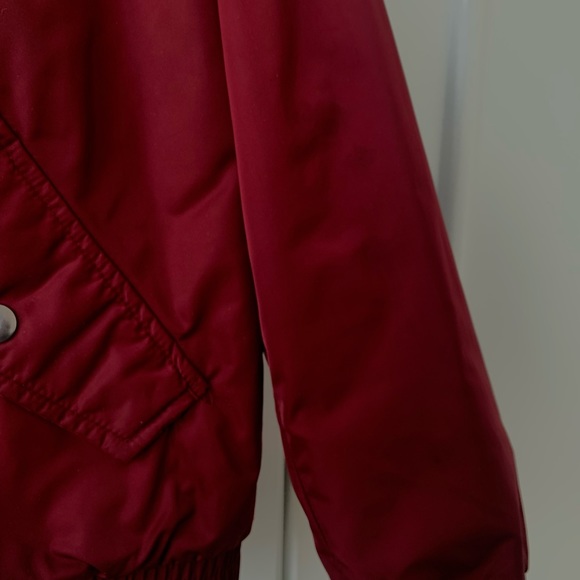 SOLD Gap red bomber size S - Picture 4 of 5